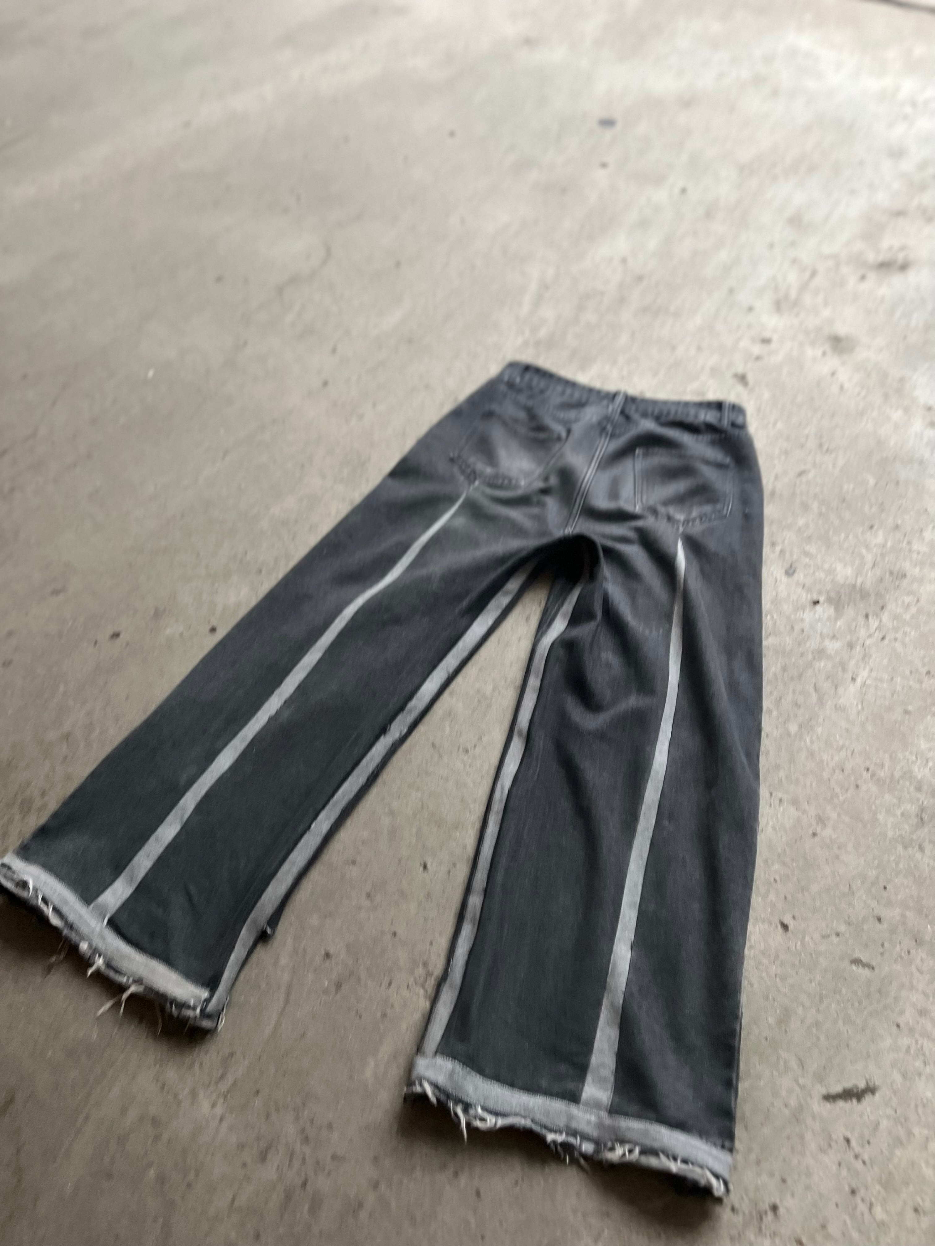 ATFS UPCYCLE STONEOCK JEANS